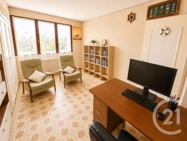 maison à vendre - 7 pièces - 193.0 m2 - LIVRY GARGAN - 93 - ILE-DE-FRANCE - Century 21 Agence Du Cèdre