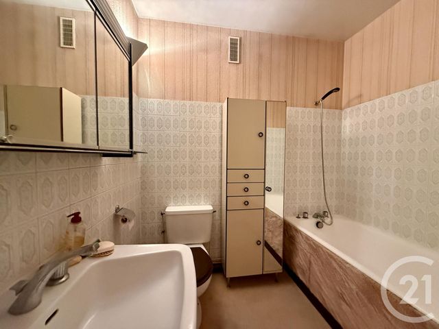 Appartement F5 à vendre - 5 pièces - 103.75 m2 - LIVRY GARGAN - 93 - ILE-DE-FRANCE - Century 21 Agence Du Cèdre