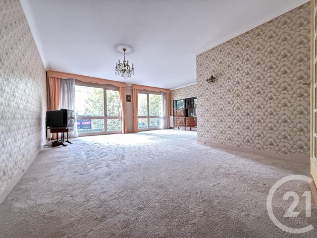Appartement F5 à vendre - 5 pièces - 103.75 m2 - LIVRY GARGAN - 93 - ILE-DE-FRANCE - Century 21 Agence Du Cèdre