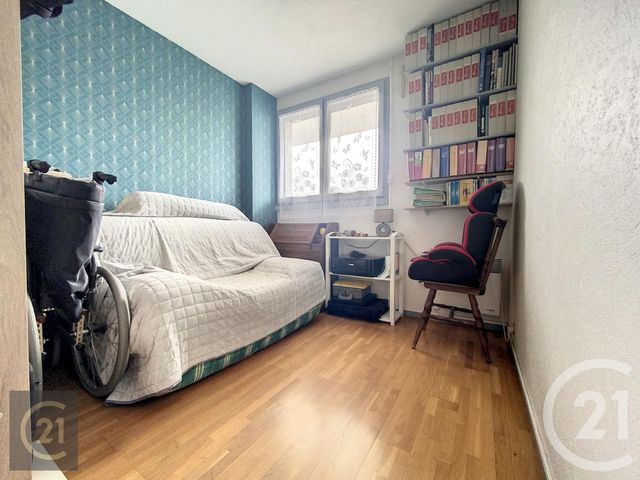 Appartement F3 à vendre - 3 pièces - 52.83 m2 - LIVRY GARGAN - 93 - ILE-DE-FRANCE - Century 21 Agence Du Cèdre