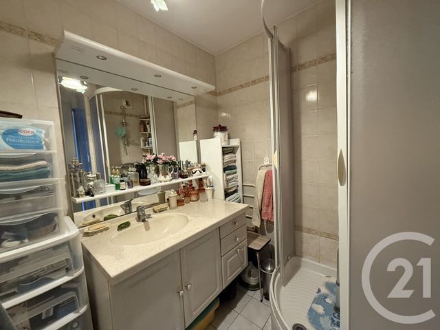 Appartement F3 à vendre - 3 pièces - 52.83 m2 - LIVRY GARGAN - 93 - ILE-DE-FRANCE - Century 21 Agence Du Cèdre