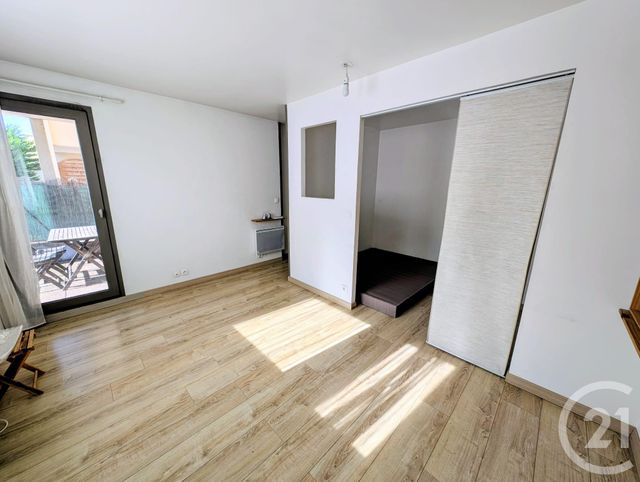 Afficher la photo en grand Appartement F1 à vendre - 1 pièce - 34.0 m2 - LIVRY GARGAN - 93 - ILE-DE-FRANCE - Century 21 Agence Du Cèdre
