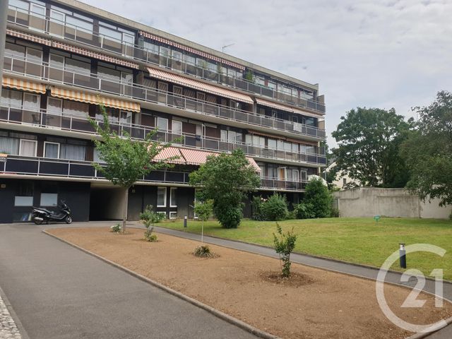 Appartement F3 à louer - 3 pièces - 63.23 m2 - LIVRY GARGAN - 93 - ILE-DE-FRANCE - Century 21 Agence Du Cèdre