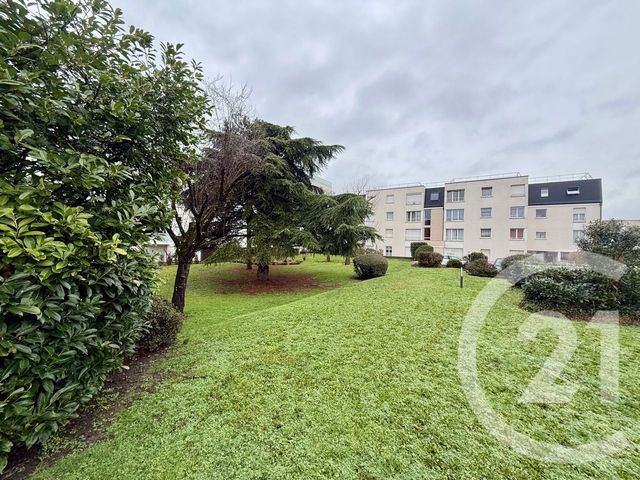 Appartement F2 à vendre - 2 pièces - 46.53 m2 - LIVRY GARGAN - 93 - ILE-DE-FRANCE - Century 21 Agence Du Cèdre