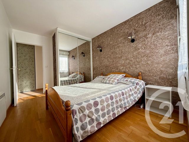 Appartement F2 à vendre - 2 pièces - 46.53 m2 - LIVRY GARGAN - 93 - ILE-DE-FRANCE - Century 21 Agence Du Cèdre