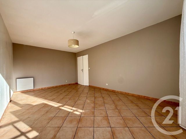 Appartement F2 à vendre - 2 pièces - 46.53 m2 - LIVRY GARGAN - 93 - ILE-DE-FRANCE - Century 21 Agence Du Cèdre