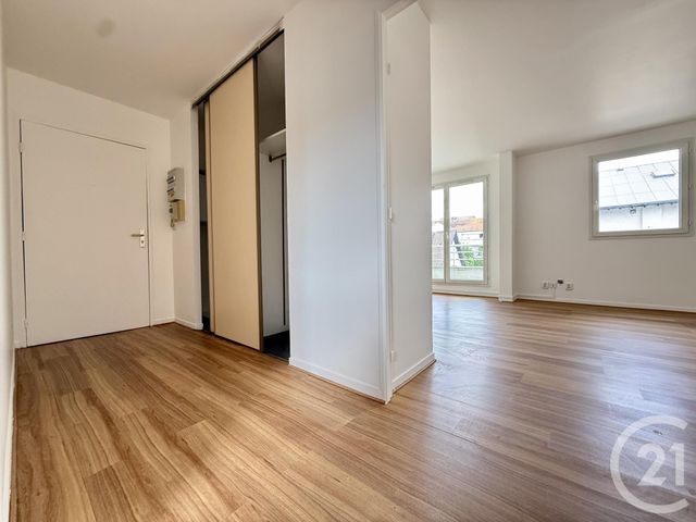 Appartement F3 à vendre - 3 pièces - 71.65 m2 - LIVRY GARGAN - 93 - ILE-DE-FRANCE - Century 21 Agence Du Cèdre
