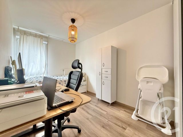 Appartement F3 à vendre - 3 pièces - 58.3 m2 - LIVRY GARGAN - 93 - ILE-DE-FRANCE - Century 21 Agence Du Cèdre