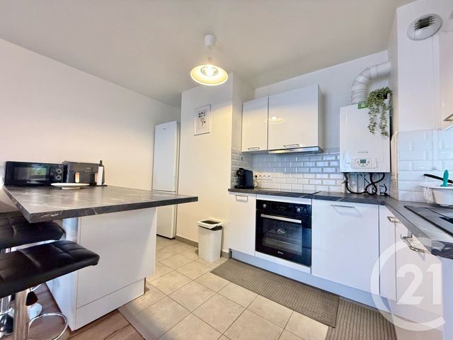 Appartement F3 à vendre - 3 pièces - 58.3 m2 - LIVRY GARGAN - 93 - ILE-DE-FRANCE - Century 21 Agence Du Cèdre