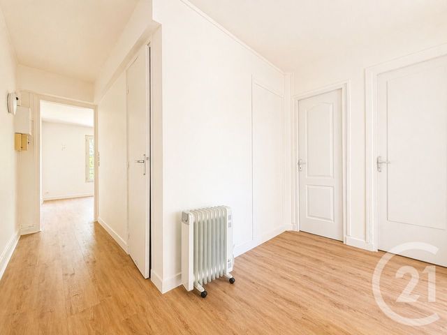 Appartement F4 à vendre - 4 pièces - 68.0 m2 - LE RAINCY - 93 - ILE-DE-FRANCE - Century 21 Agence Du Cèdre