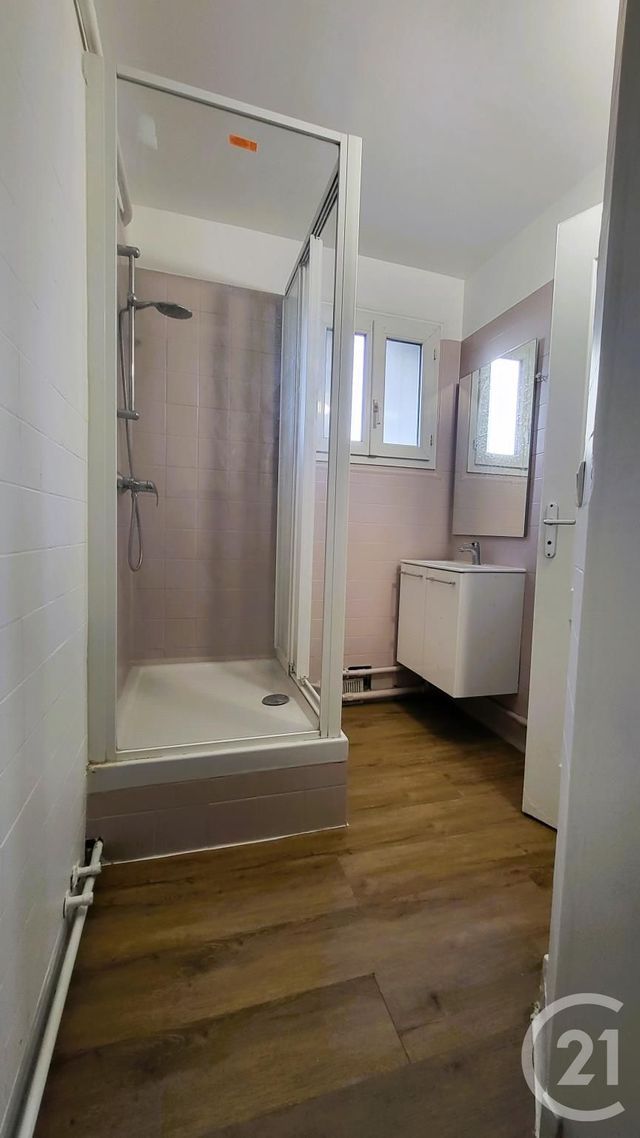 Appartement F4 à vendre - 4 pièces - 68.0 m2 - LE RAINCY - 93 - ILE-DE-FRANCE - Century 21 Agence Du Cèdre