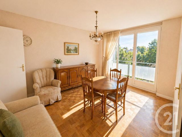 Appartement F3 à vendre - 3 pièces - 53.86 m2 - LIVRY GARGAN - 93 - ILE-DE-FRANCE - Century 21 Agence Du Cèdre