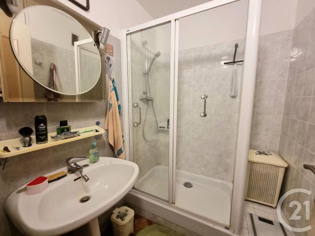 Appartement F2 à vendre - 2 pièces - 48.24 m2 - LIVRY GARGAN - 93 - ILE-DE-FRANCE - Century 21 Agence Du Cèdre