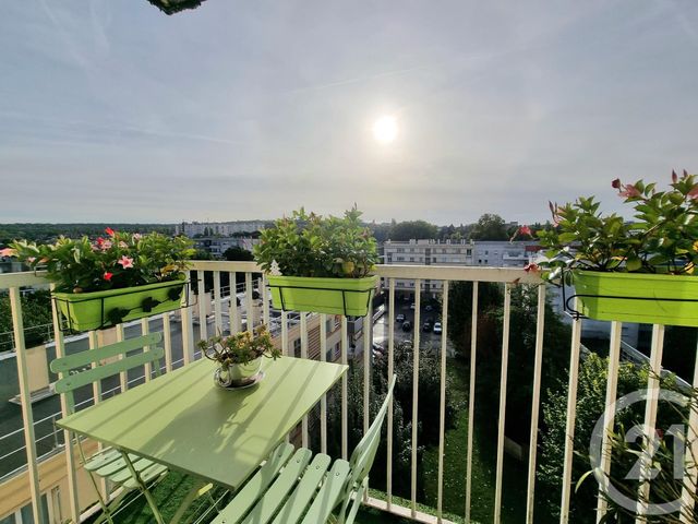 Appartement F3 à vendre - 3 pièces - 63.19 m2 - LIVRY GARGAN - 93 - ILE-DE-FRANCE - Century 21 Agence Du Cèdre