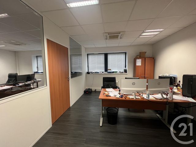 Afficher la photo en grand entreprise à louer - 16.83 m2 - VILLEPARISIS - 77 - ILE-DE-FRANCE - Century 21 Agence Du Cèdre