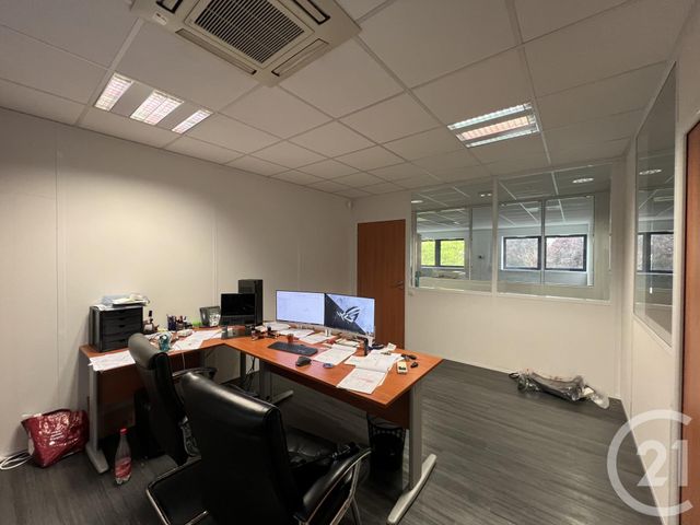 Afficher la photo en grand entreprise à louer - 16.83 m2 - VILLEPARISIS - 77 - ILE-DE-FRANCE - Century 21 Agence Du Cèdre