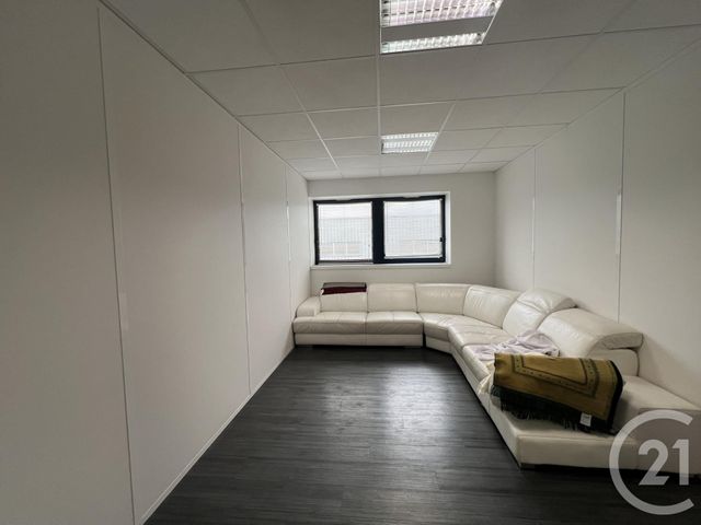 entreprise à louer - 14.34 m2 - VILLEPARISIS - 77 - ILE-DE-FRANCE - Century 21 Agence Du Cèdre