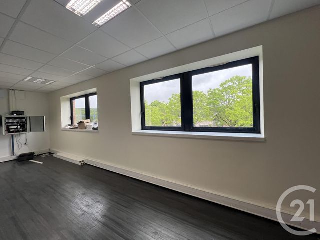 entreprise à louer - 23.71 m2 - VILLEPARISIS - 77 - ILE-DE-FRANCE - Century 21 Agence Du Cèdre