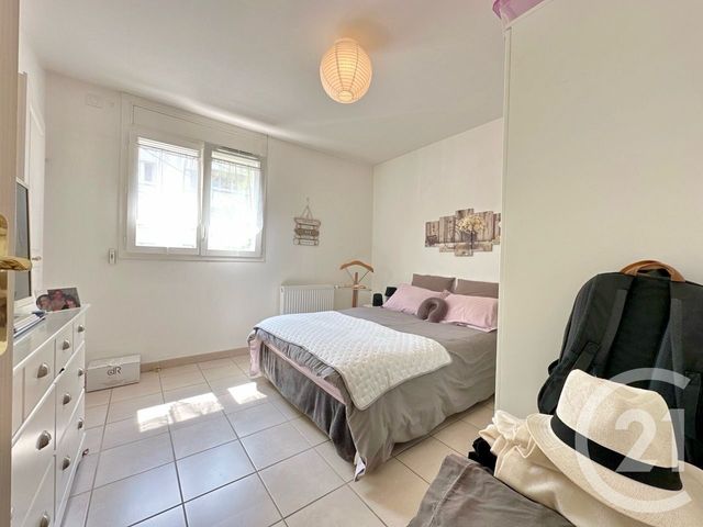 Appartement F2 à vendre - 2 pièces - 46.52 m2 - LIVRY GARGAN - 93 - ILE-DE-FRANCE - Century 21 Agence Du Cèdre