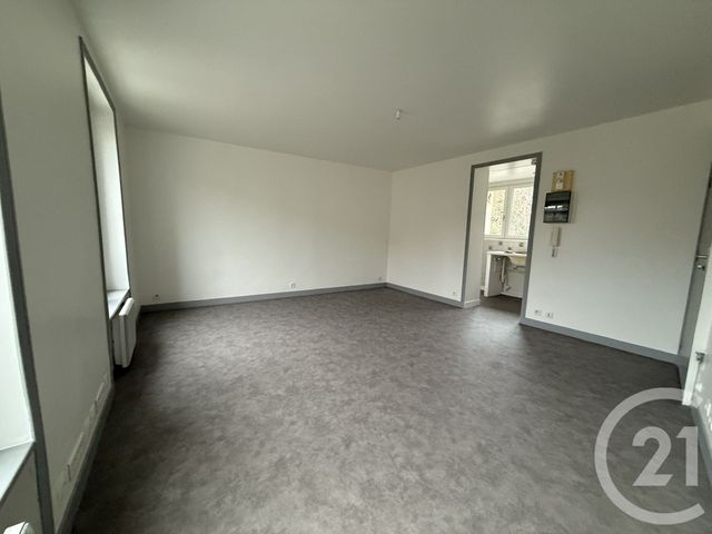 Appartement F1 à louer - 1 pièce - 27.21 m2 - MONTFERMEIL - 93 - ILE-DE-FRANCE - Century 21 Agence Du Cèdre