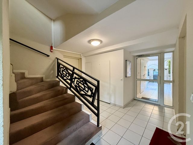 Appartement F2 à vendre - 2 pièces - 43.1 m2 - LIVRY GARGAN - 93 - ILE-DE-FRANCE - Century 21 Agence Du Cèdre