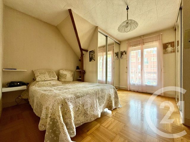 maison à vendre - 7 pièces - 124.64 m2 - LIVRY GARGAN - 93 - ILE-DE-FRANCE - Century 21 Agence Du Cèdre