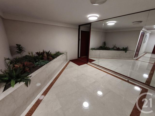 Afficher la photo en grand Appartement F3 à vendre - 3 pièces - 52.48 m2 - LIVRY GARGAN - 93 - ILE-DE-FRANCE - Century 21 Agence Du Cèdre