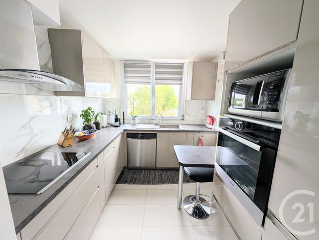 Appartement F4 à vendre - 4 pièces - 68.0 m2 - LIVRY GARGAN - 93 - ILE-DE-FRANCE - Century 21 Agence Du Cèdre