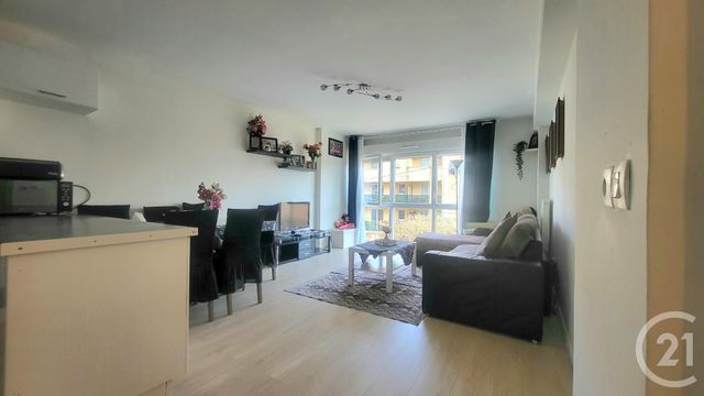 Appartement F3 à vendre - 3 pièces - 62.77 m2 - SEVRAN - 93 - ILE-DE-FRANCE - Century 21 Agence Du Cèdre