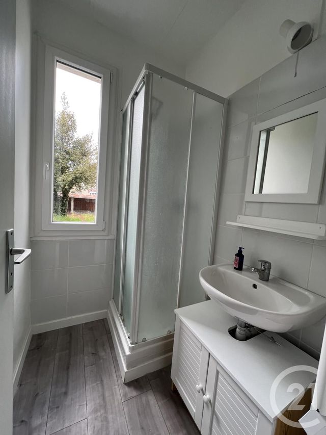 Appartement F2 à vendre - 2 pièces - 29.0 m2 - LIVRY GARGAN - 93 - ILE-DE-FRANCE - Century 21 Agence Du Cèdre