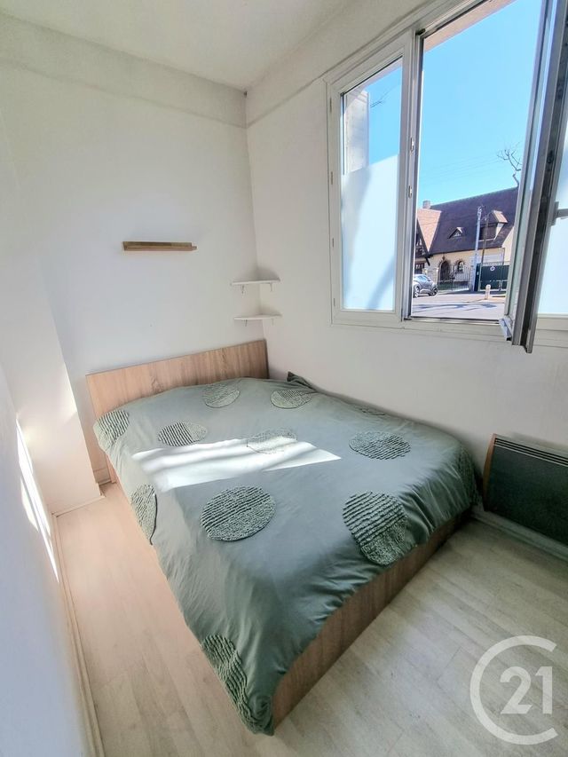 Appartement F2 à vendre - 2 pièces - 29.0 m2 - LIVRY GARGAN - 93 - ILE-DE-FRANCE - Century 21 Agence Du Cèdre