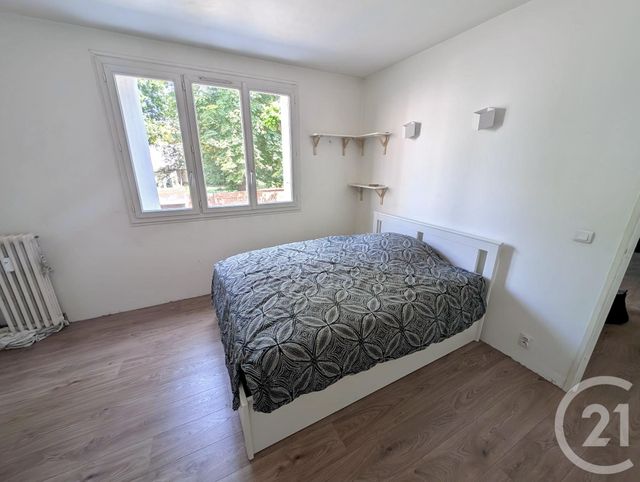 Appartement F2 à vendre - 2 pièces - 37.8 m2 - LIVRY GARGAN - 93 - ILE-DE-FRANCE - Century 21 Agence Du Cèdre