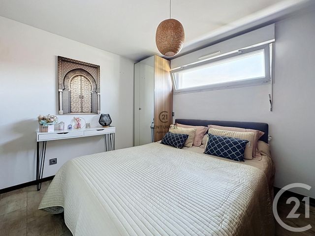 Appartement F3 à vendre - 3 pièces - 63.04 m2 - LIVRY GARGAN - 93 - ILE-DE-FRANCE - Century 21 Agence Du Cèdre