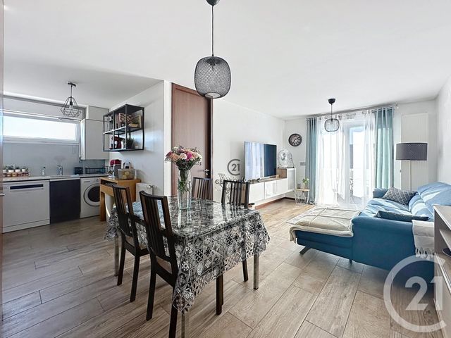 Appartement F3 à vendre - 3 pièces - 63.04 m2 - LIVRY GARGAN - 93 - ILE-DE-FRANCE - Century 21 Agence Du Cèdre