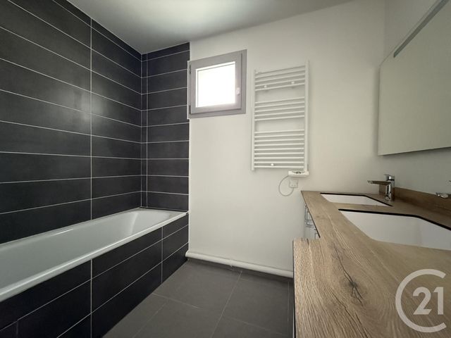 Appartement F4 à vendre - 4 pièces - 85.51 m2 - LIVRY GARGAN - 93 - ILE-DE-FRANCE - Century 21 Agence Du Cèdre