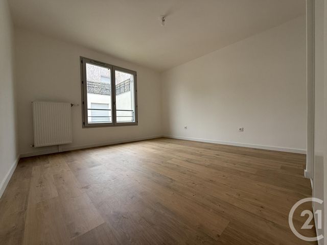 Appartement F4 à vendre - 4 pièces - 89.82 m2 - LIVRY GARGAN - 93 - ILE-DE-FRANCE - Century 21 Agence Du Cèdre