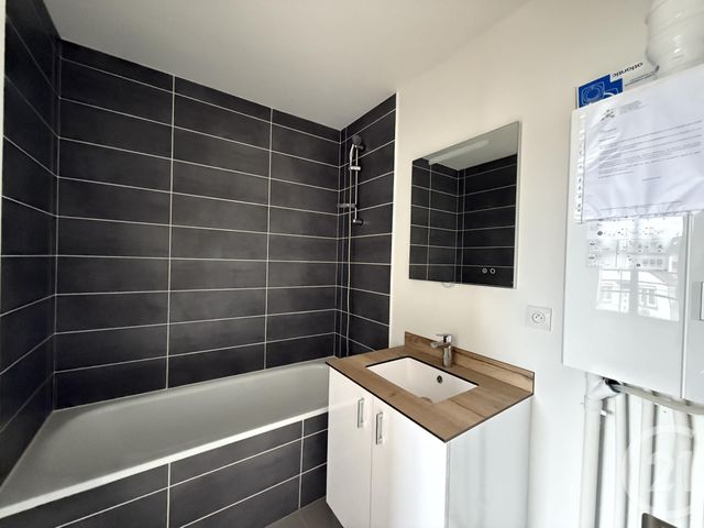 Appartement F4 à vendre - 4 pièces - 78.16 m2 - LIVRY GARGAN - 93 - ILE-DE-FRANCE - Century 21 Agence Du Cèdre