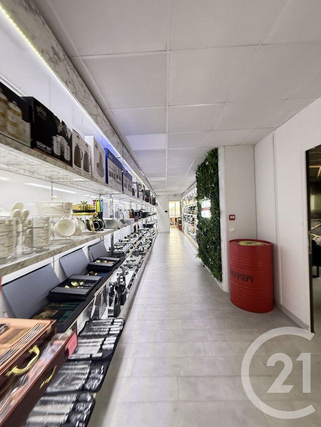 commerce à louer - 788.0 m2 - VILLEPARISIS - 77 - ILE-DE-FRANCE - Century 21 Agence Du Cèdre