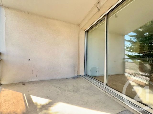 Appartement F2 à vendre - 2 pièces - 40.4 m2 - LIVRY GARGAN - 93 - ILE-DE-FRANCE - Century 21 Agence Du Cèdre