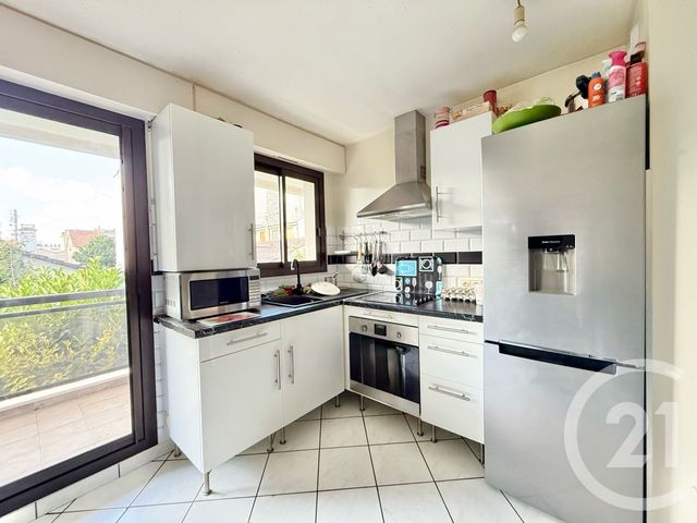 Afficher la photo en grand Appartement F2 à vendre - 2 pièces - 39.55 m2 - LIVRY GARGAN - 93 - ILE-DE-FRANCE - Century 21 Agence Du Cèdre