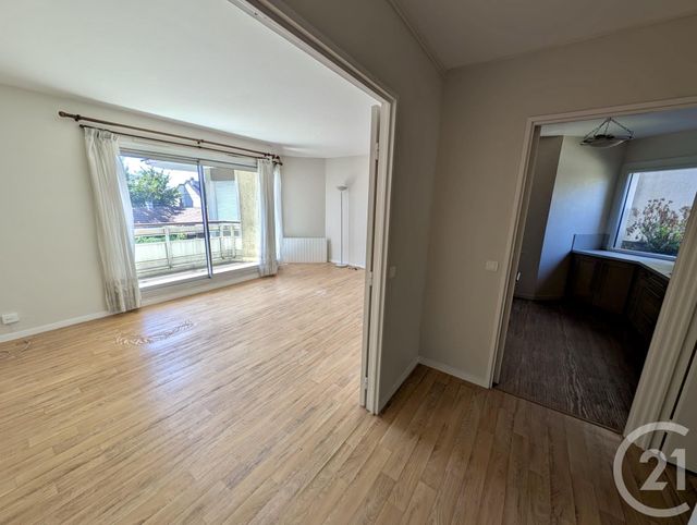 Appartement F4 à vendre - 4 pièces - 77.82 m2 - LIVRY GARGAN - 93 - ILE-DE-FRANCE - Century 21 Agence Du Cèdre