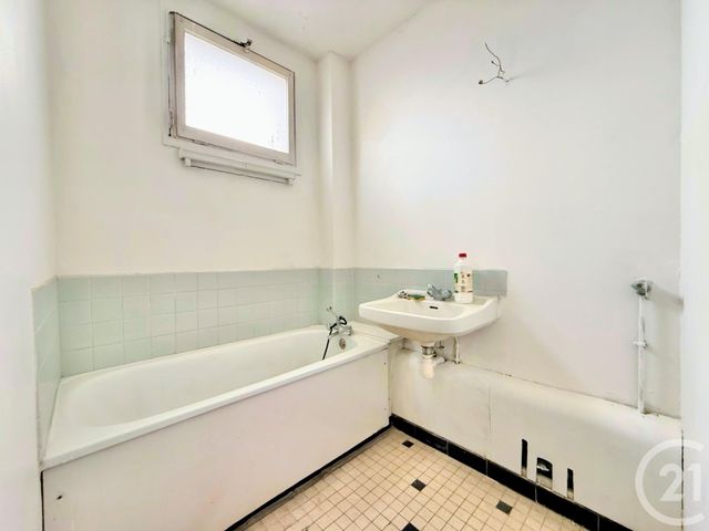 Appartement F3 à vendre - 3 pièces - 58.01 m2 - LIVRY GARGAN - 93 - ILE-DE-FRANCE - Century 21 Agence Du Cèdre