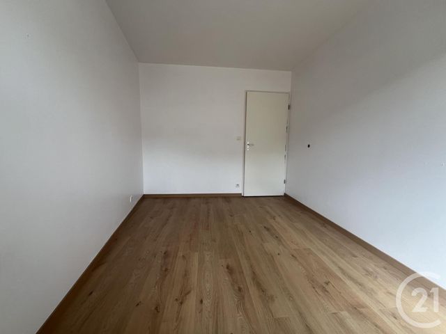 Appartement F3 à louer - 3 pièces - 80.25 m2 - VILLEPARISIS - 77 - ILE-DE-FRANCE - Century 21 Agence Du Cèdre