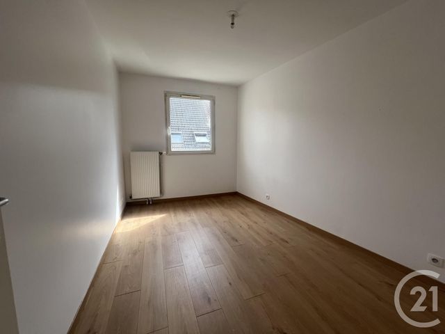 Appartement F3 à louer - 3 pièces - 80.25 m2 - VILLEPARISIS - 77 - ILE-DE-FRANCE - Century 21 Agence Du Cèdre