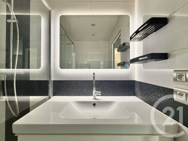 Appartement F2 à vendre - 2 pièces - 47.63 m2 - LIVRY GARGAN - 93 - ILE-DE-FRANCE - Century 21 Agence Du Cèdre