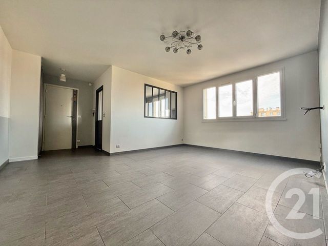 Appartement F2 à vendre - 2 pièces - 47.63 m2 - LIVRY GARGAN - 93 - ILE-DE-FRANCE - Century 21 Agence Du Cèdre