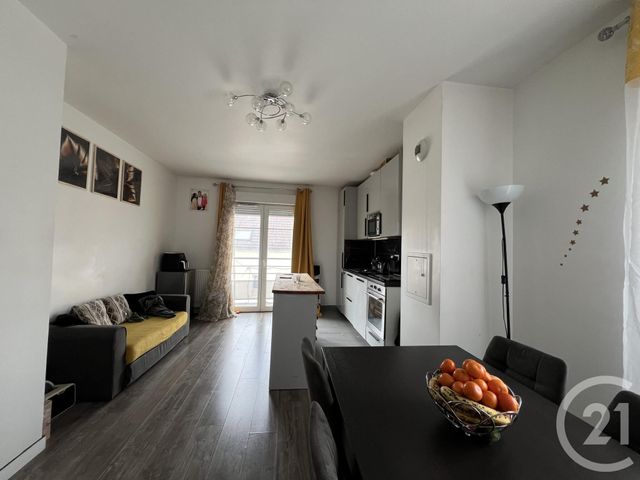 Appartement F3 à louer - 3 pièces - 60.49 m2 - VILLEPARISIS - 77 - ILE-DE-FRANCE - Century 21 Agence Du Cèdre