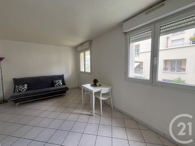 Appartement F1 à louer - 1 pièce - 25.6 m2 - LIVRY GARGAN - 93 - ILE-DE-FRANCE - Century 21 Agence Du Cèdre