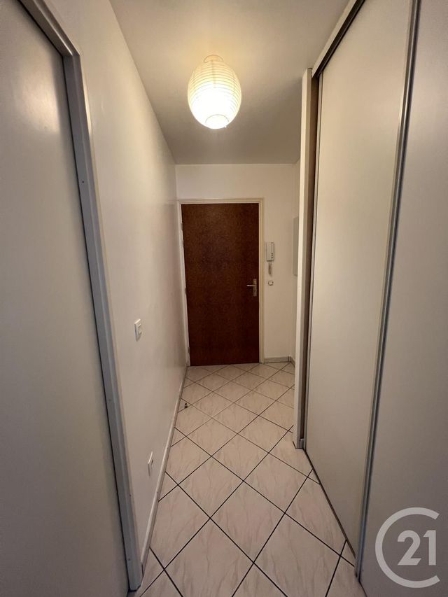 Appartement F1 à louer - 1 pièce - 25.6 m2 - LIVRY GARGAN - 93 - ILE-DE-FRANCE - Century 21 Agence Du Cèdre