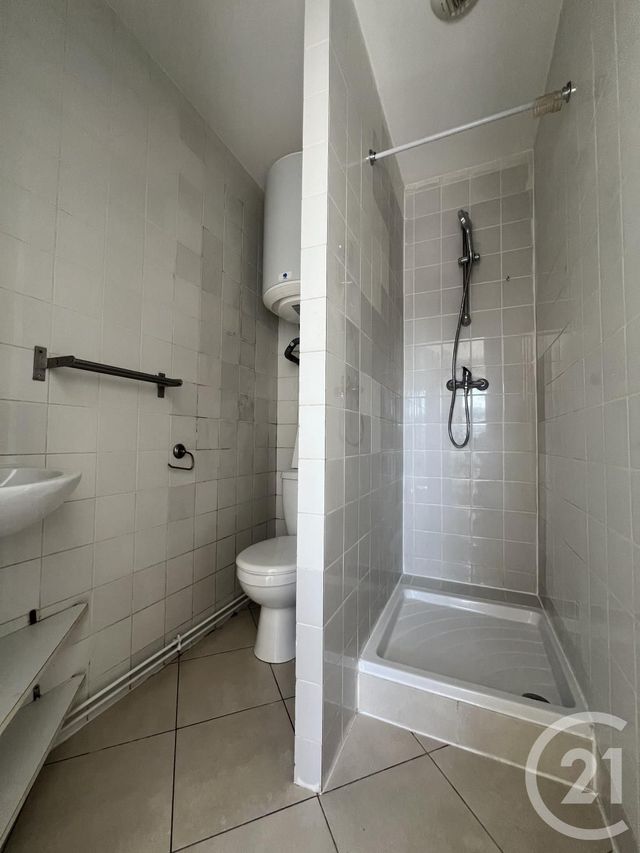 Appartement F2 à louer - 2 pièces - 27.84 m2 - VILLEPARISIS - 77 - ILE-DE-FRANCE - Century 21 Agence Du Cèdre